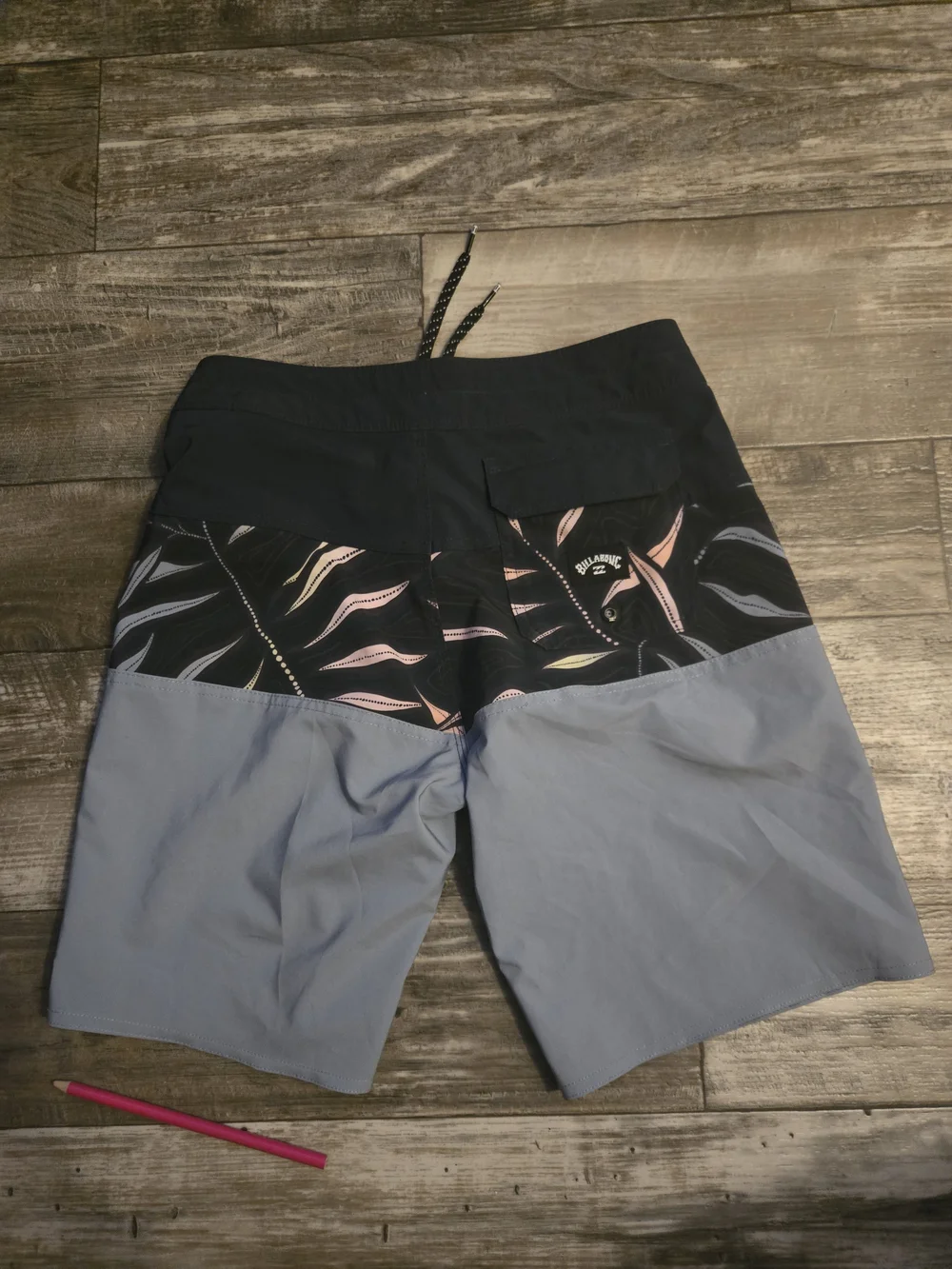 Billabong Men’s Black Waistband with Gray Legs & Pastel Leaf Panel Swim Shorts